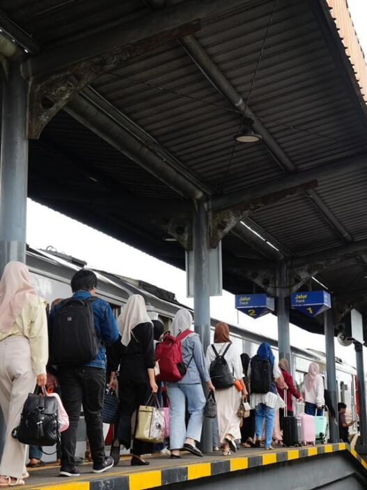 Libur Panjang Hari Buruh Internasional, KAI Divre IV Tanjungkarang Layani 11.967 Penumpang