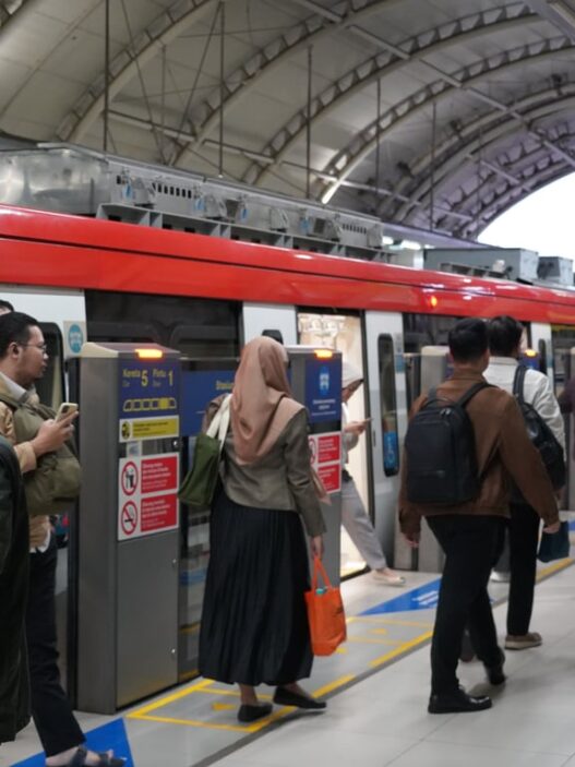 Libur Panjang 14–17 Mei, KAI Operasikan 270 Perjalanan LRT Jabodebek per Hari