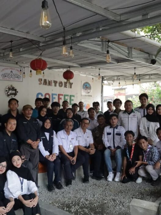 KAI Daop 2 Bandung Jalin Silaturahmi Bersama Komunitas Railfans, Perkuat Kolaborasi Untuk Tingkatkan Citra Perusahaan