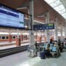 KAI Daop 2 Bandung Himbau Pelanggan Datang Lebih Awal ke Stasiun, Antisipasi Kepadatan Arus Lalu Lintas Saat Kirab Budaya Milangkala Tatar Sunda 2026
