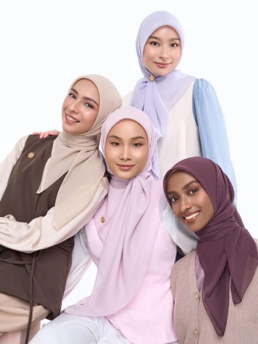 20 Tahun Menemani, napocut Masih Setia Jaga Kualitas Sebagai Pelopor Hijab Paris