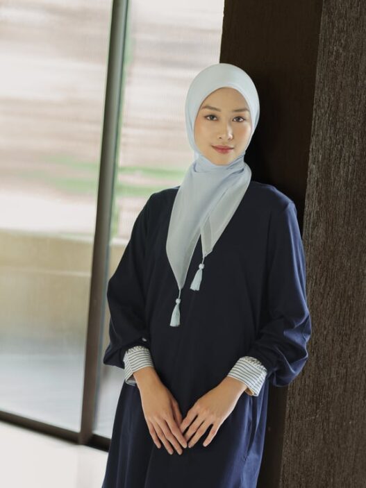 Bukan Cuma Hijab Paris Polos, napocut Kenalkan 4 Variasi Hijab Segiempat Paris Tegak Paripurna
