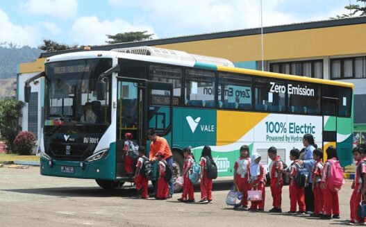 Ketika Tambang Sorowako Ikut Menyalakan Ruang Kelas
