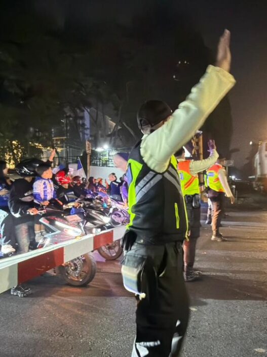 Antisipasi Pawai Kemenangan PERSIB, KAI Daop 2 Bandung Imbau Pelanggan Datang Lebih Awal ke Stasiun