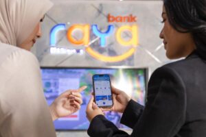 Perkuat Inovasi dan Layanan Nasabah Berkualitas, Bank Raya Raih Penghargaan The Best Bank in Customer Experience 2026 dan Digital Innovation Award 2026