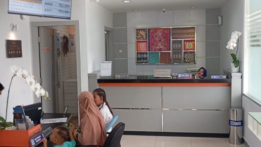 Bank Rakyat Indonesia KCP Pasar Pagi Mangga Dua Layani Kebutuhan Nasabah Melalui Weekend Banking