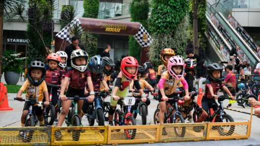 Rise and Move Kembali Ramaikan Akhir Pekan Sehat dan Seru di Grand Galaxy Park Mall