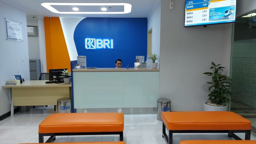 BRI KK ITC Cempaka Mas Hadir Layani Pengunjung Mall dan Nasabah Umum Melalui Weekend Banking
