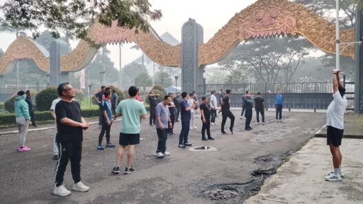 Pererat Kebersamaan, Manajemen BRI Region 6 Gelar Jogging Bersama di Kawasan TMII