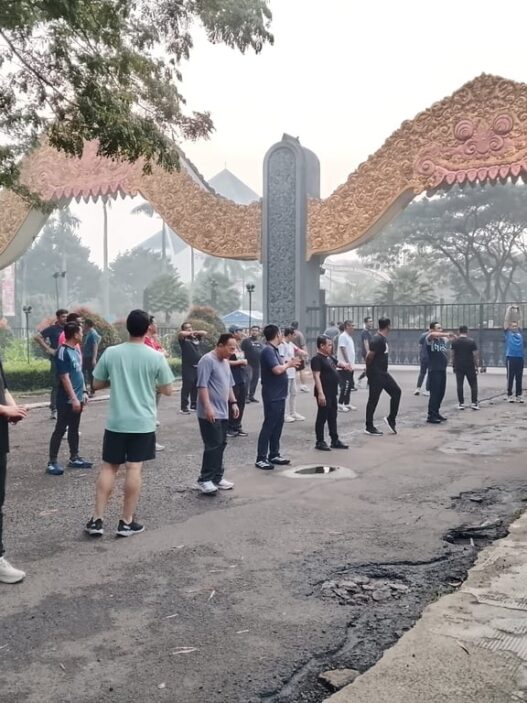 Pererat Kebersamaan, Manajemen BRI Region 6 Gelar Jogging Bersama di Kawasan TMII