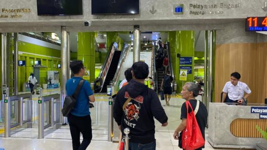 KAI Daop 1 Jakarta Layani Hampir 56 Ribu Pelanggan KA Lokal, Volume Tertinggi Terjadi pada 26 Mei 2026