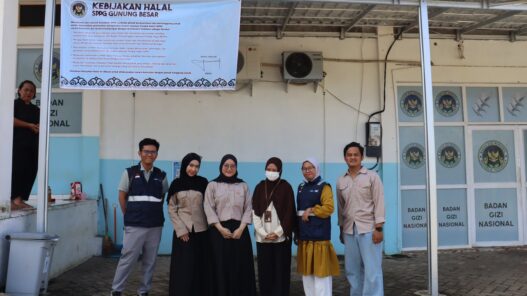 Dorong Kepatuhan Halal dan Keamanan Pangan, SUCOFINDO Laksanakan Audit dan Sosialisasi di Satuan Pelayanan Pemenuhan Gizi Gunung Besar
