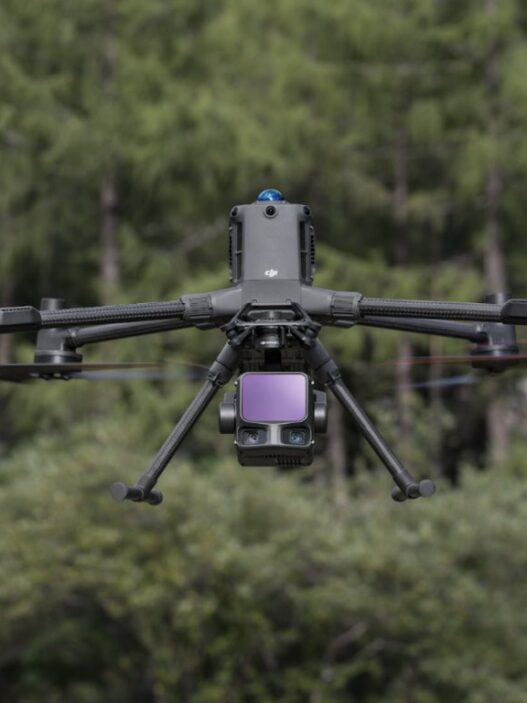 Inspeksi Aset Transmisi Listrik Berbasis Drone LiDAR