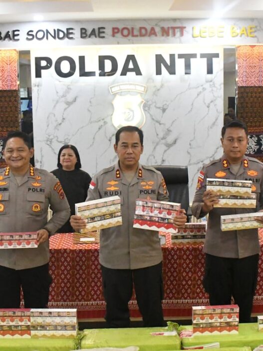 Polda NTT Ungkap Jaringan Rokok Ilegal Internasional, Negara Diselamatkan dari Kerugian Rp12,3 Miliar