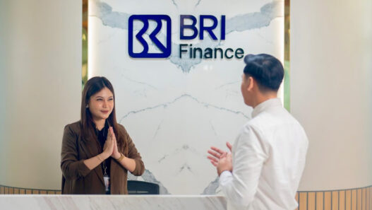 Hadir di Pameran Otomotif Sumatera Barat, BRI Finance Tawarkan Promo Bunga KKB 0%