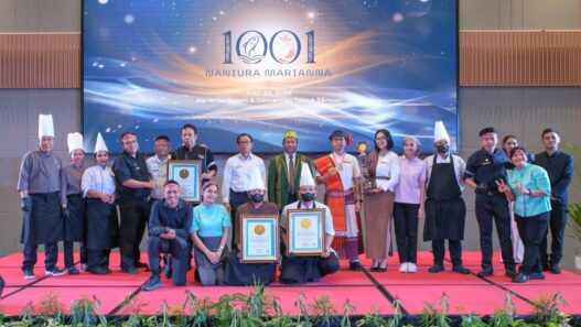 Marianna Resort Tuktuk Samosir Pecahkan Rekor LEPRID Lewat “1001 Naniura”, Angkat Kuliner Batak ke Panggung Nasional