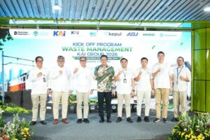 Kolaborasi Strategis SUCOFINDO dan KAI Services Dorong Implementasi Waste Management Berkelanjutan